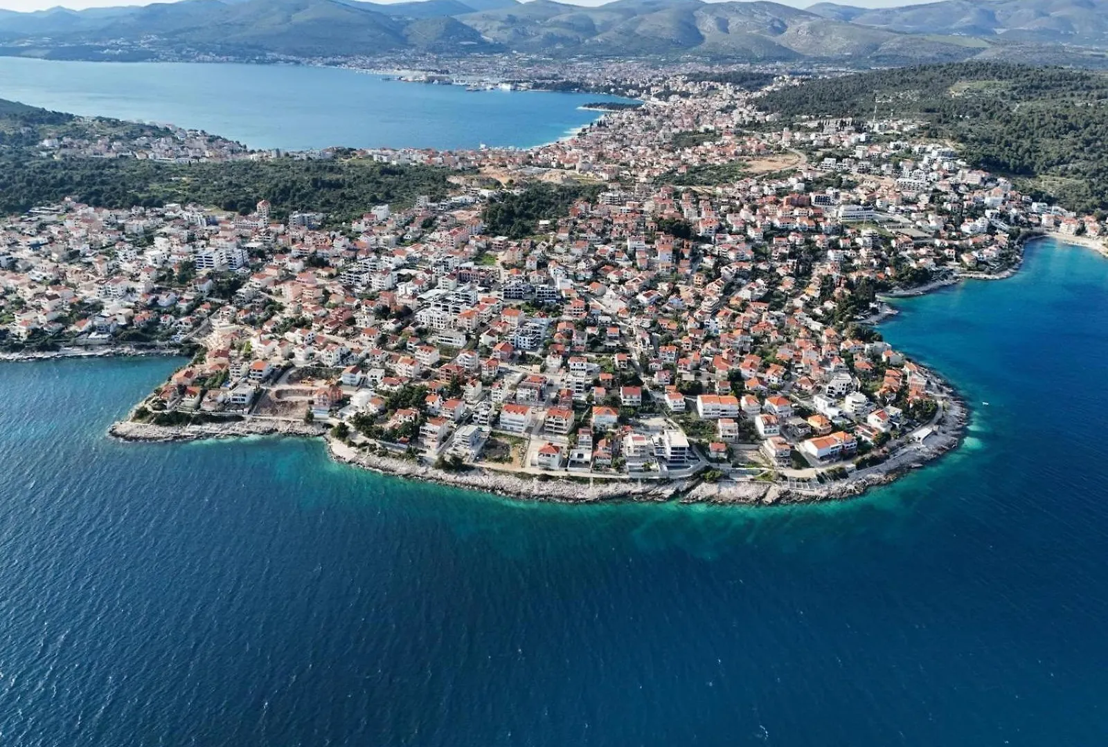 Apartment Summer Breeze Okrug Gornji Trogir